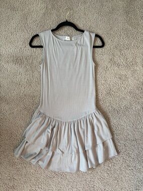 Aritzia Light Gray Sleeveless Tiered Mini Dress